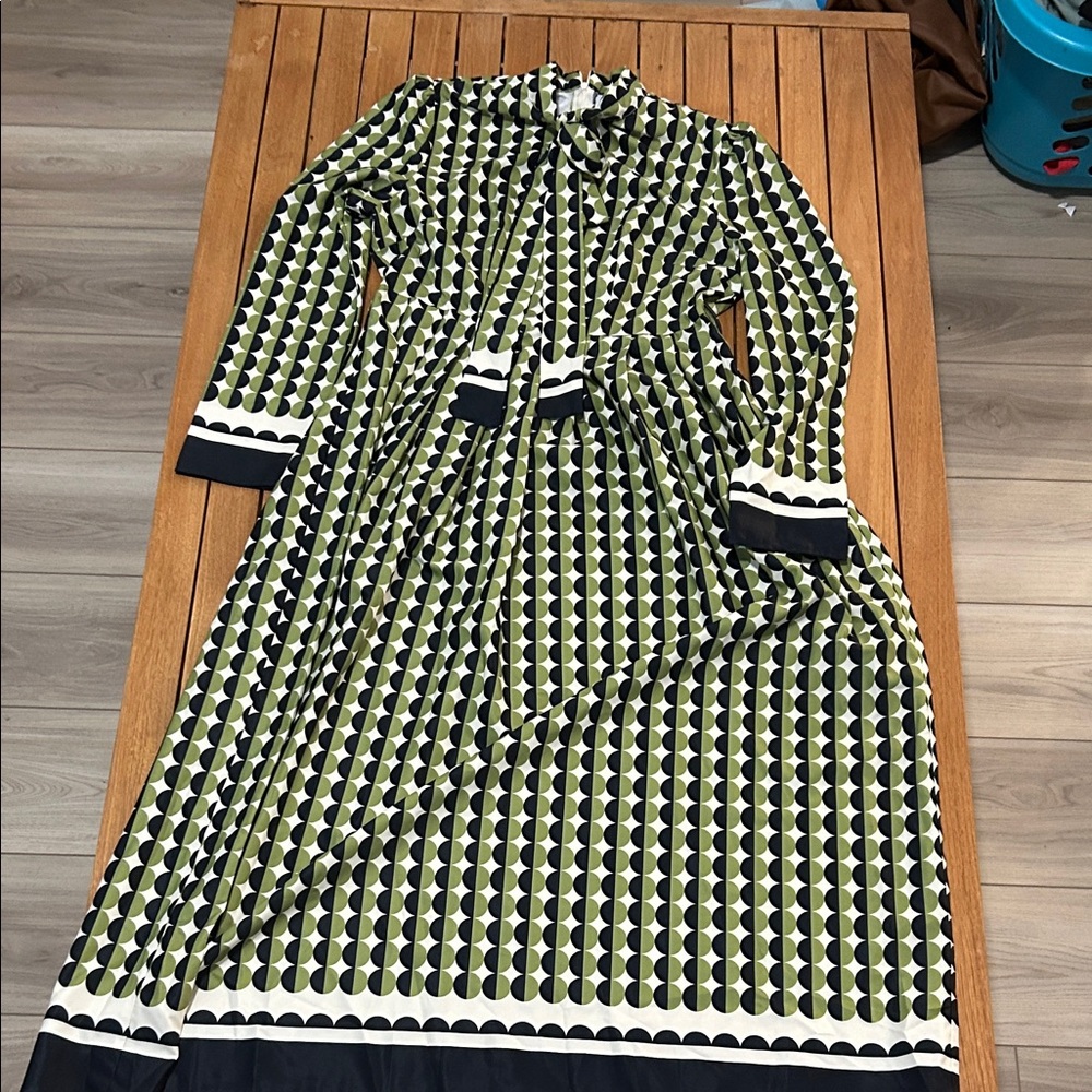 Stylish Geometric Patterned Dress
